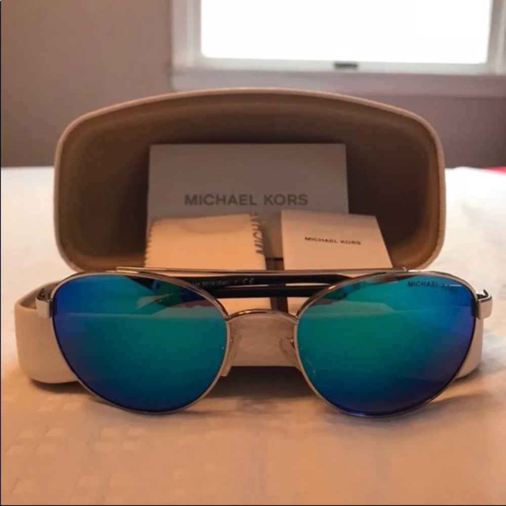 New Michael Kors sunglasses - Picture 5 of 5
